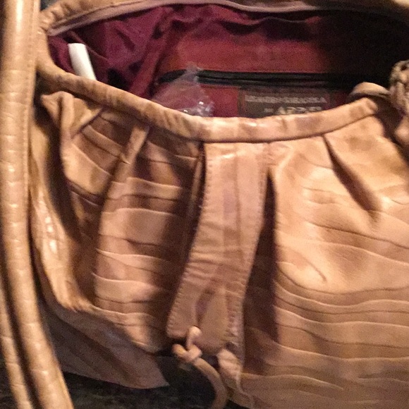 Lisandro Sarasola  Bag - Picture 7 of 8